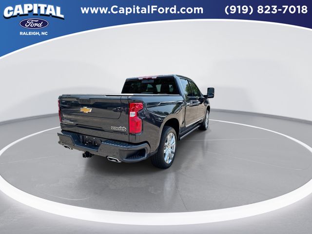 Used 2024 Gray Chevrolet High Country image 8