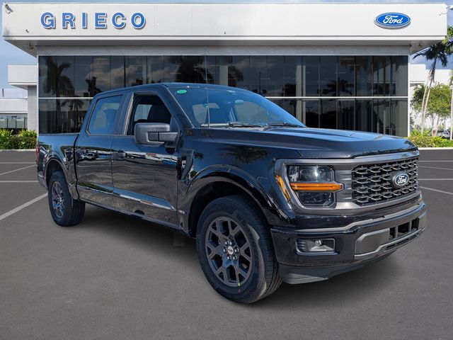 Agate Black Metallic 2026 Ford F-150 Pickup Truck 4X2 Automatic