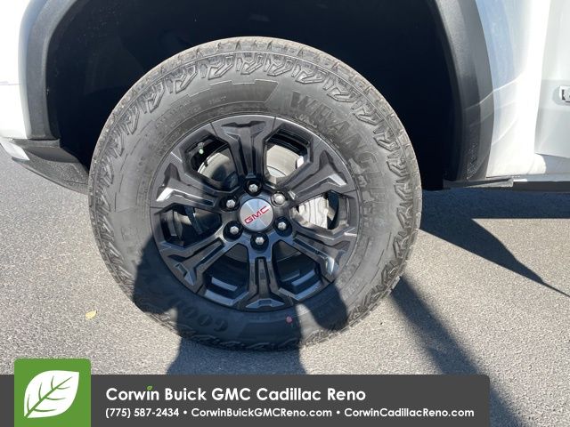 2024 GMC Canyon Elevation 17