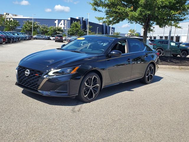 Used 2025 Nissan Altima Sedan