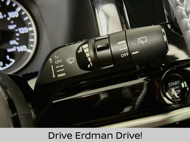 Used 2025 Nissan Pathfinder SUV