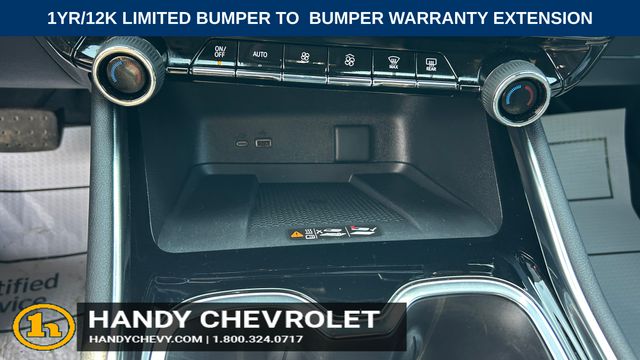 Used 2025 Chevrolet Traverse SUV