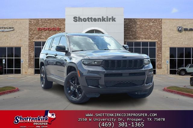 2023 Jeep Grand Cherokee L Altitude 4x4's photo