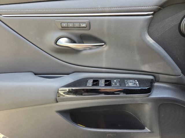 Used 2024 Beige Lexus 250 image 26