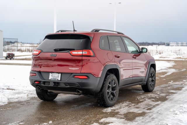 2017 Jeep Cherokee Trailhawk 7