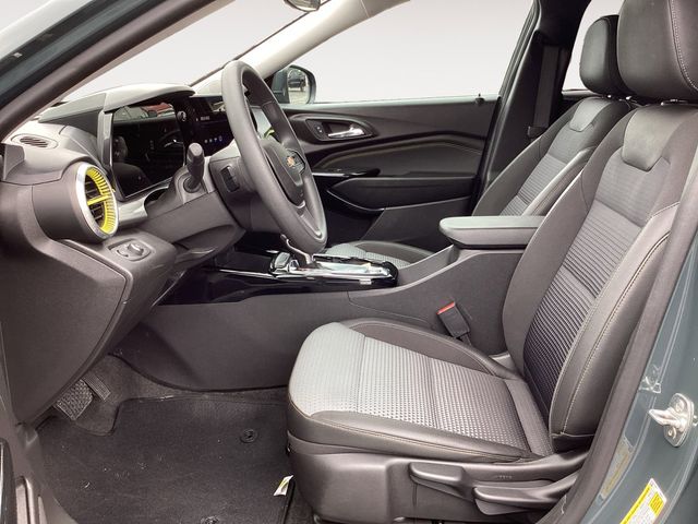 Used Car 2025 Chevrolet Trax  Lt For Sale Under $25,000 In San Antonio, Texas