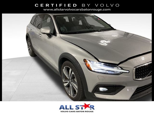Gray 2025 Volvo V60 Cross Country B5 Plus AWD Wagon All-Wheel Drive Automatic
