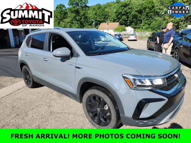 2022 Volkswagen Taos 1.5T SE - Main Image