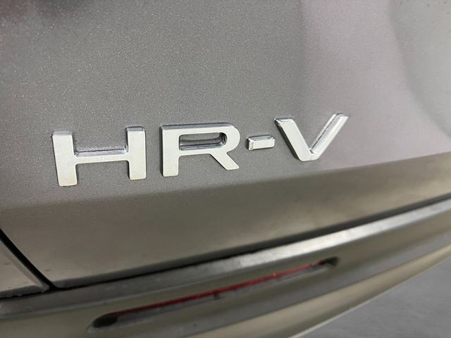 2025 Honda HR-V LX 9