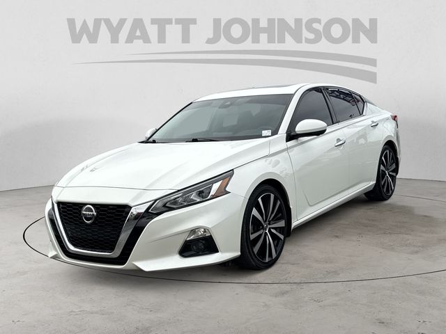 2020 Nissan Altima 2.5 Platinum FWD