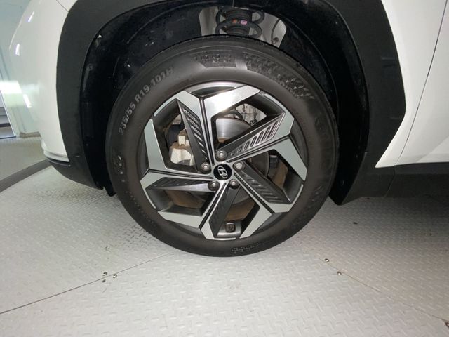 Used 2022 Gray Hyundai SEL image 10