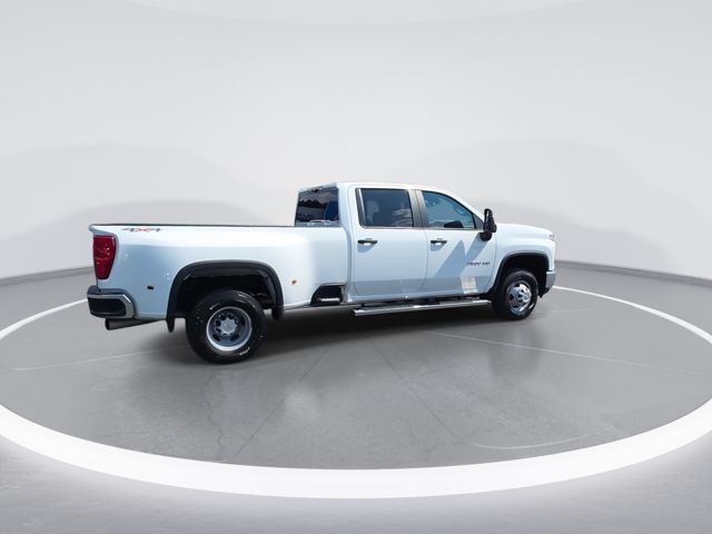 Used 2024 White Chevrolet Work Truck image 8