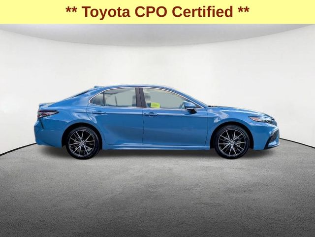 2024 Toyota Camry SE 4