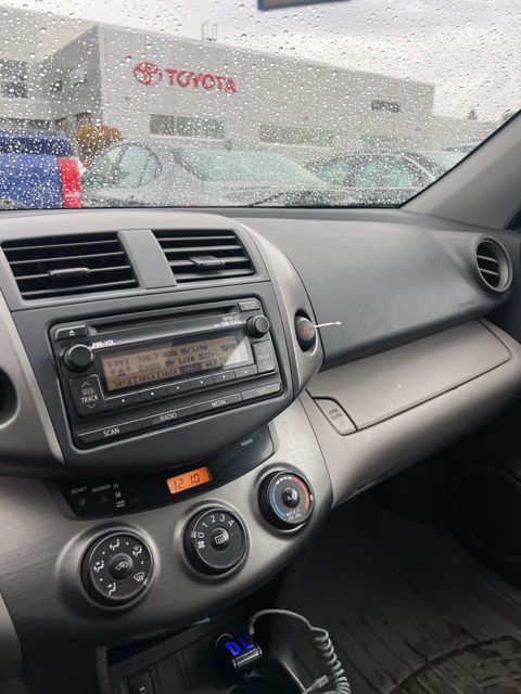 2012 Toyota RAV4 Base 10