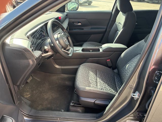 2026 Nissan Kicks SV - 8