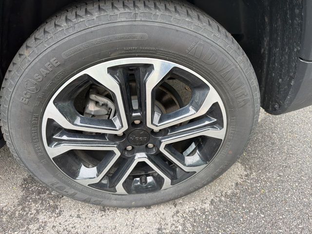 used 2023 Jeep Compass car, priced at $22,325