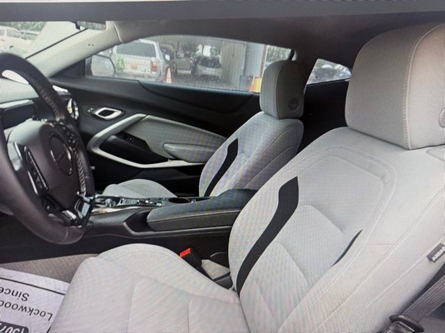 2023 Chevrolet Camaro 1LT Coupe RWD