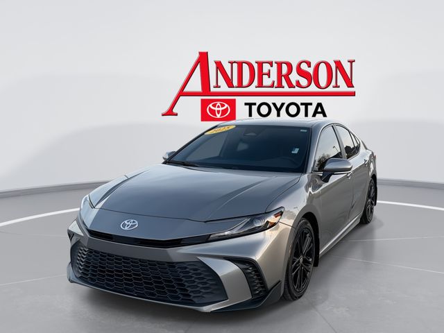 2025 Toyota Camry SE FWD