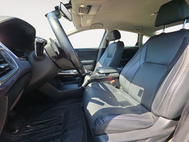 View vehicle photo 6