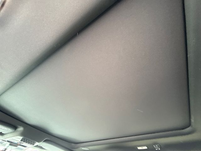 New 2025 White Ford Tremor image 17