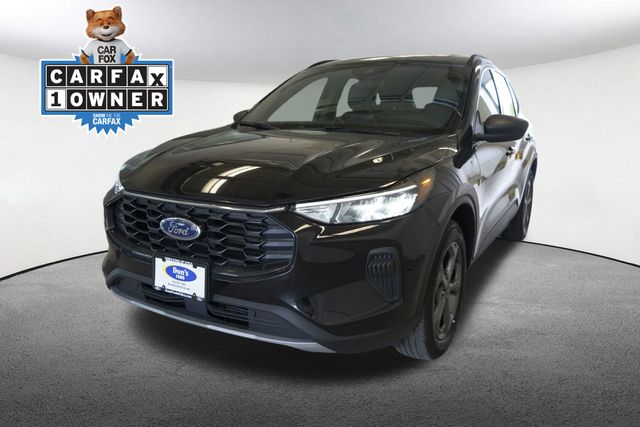 Black Metallic 2025 Ford Escape SUV / Crossover All-Wheel Drive 8-Speed Automatic