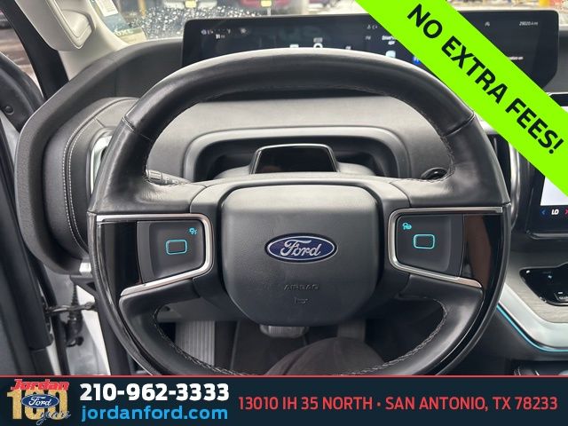 Used Car 2025 Ford Expedition Max  Platinum For Sale Under $70,000 In San Antonio, Texas