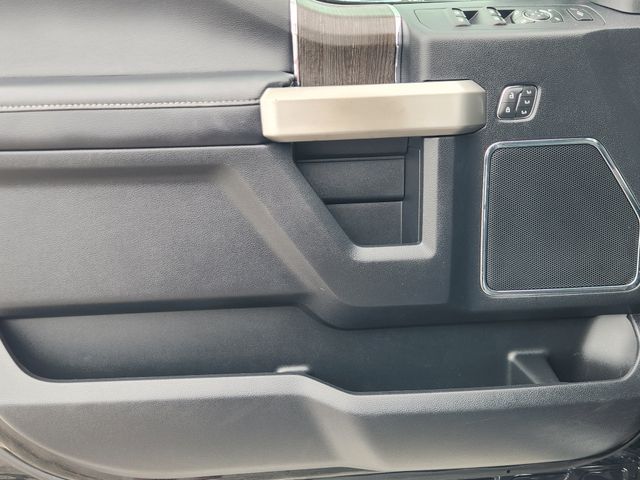 2020 Ford F-250SD Lariat Black at Autostrade