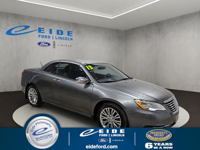 2013 Chrysler 200 Limited Convertible FWD