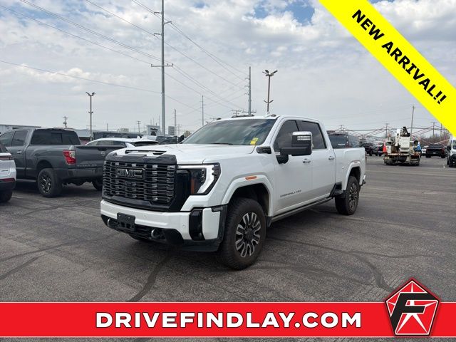 White 2025 GMC Sierra 3500HD Denali Ultimate Crew Cab 4WD Pickup Truck Four-Wheel Drive Automatic