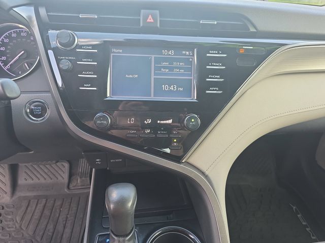 Used 2019 Celestial Silver Metallic Toyota SE image 20