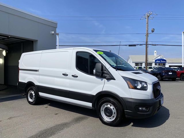 2023 Ford Transit Cargo 150 Low Roof LB RWD