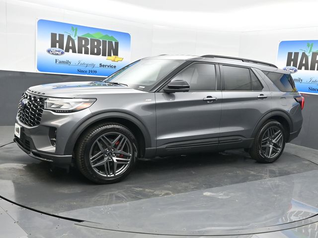 2025 Ford Explorer ST-Line photo