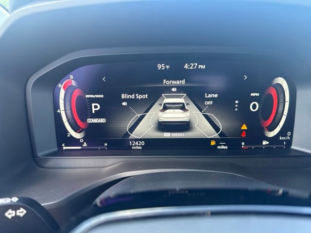 2025 Nissan Rogue Platinum:C02794
