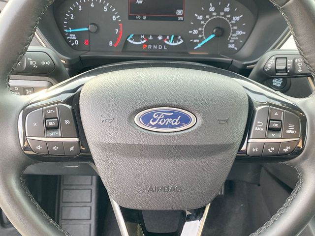 2022 Ford Escape SEL 11