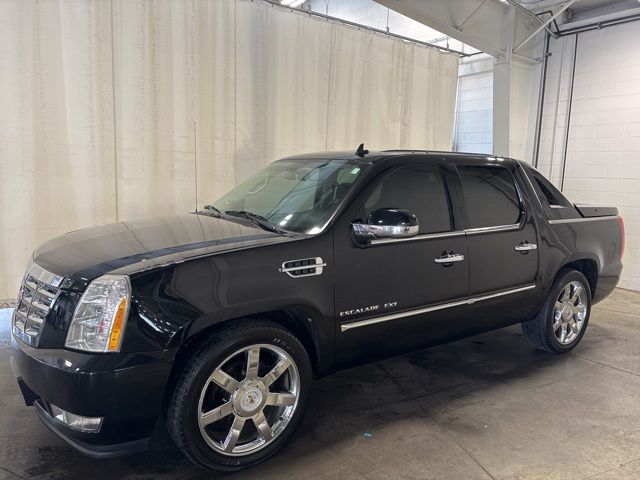 Black Raven 2011 Cadillac Escalade EXT Luxury 4WD Pickup Truck All-Wheel Drive 6-Speed Automatic Overdrive