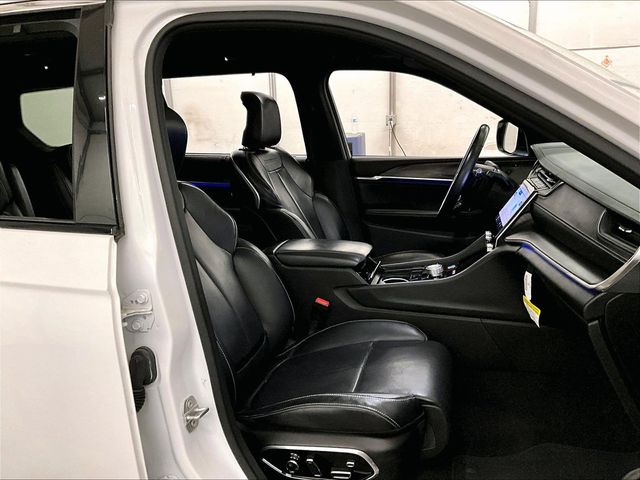2021 Jeep Grand Cherokee L Overland White at South Hills CDJR
