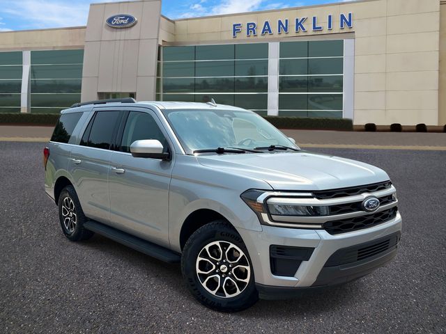 Iconic Silver Metallic 2024 Ford Expedition SUV / Crossover Four-Wheel Drive Automatic