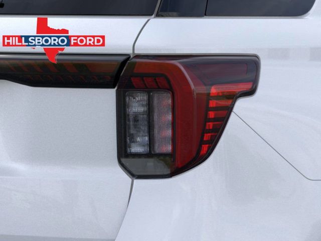 2025 Ford Explorer Active 21