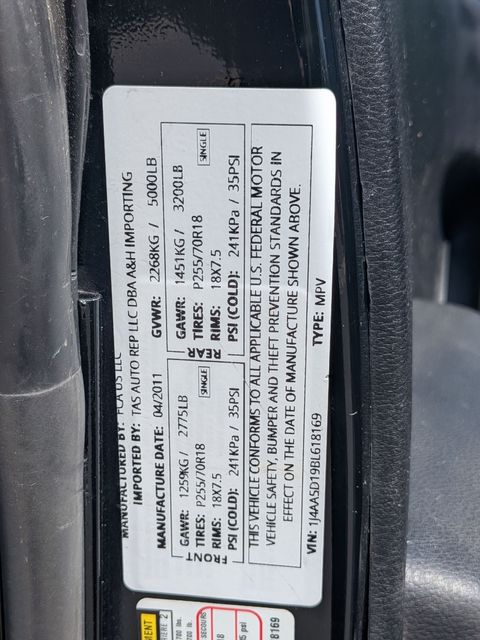 2011 Jeep Wrangler - Image 28