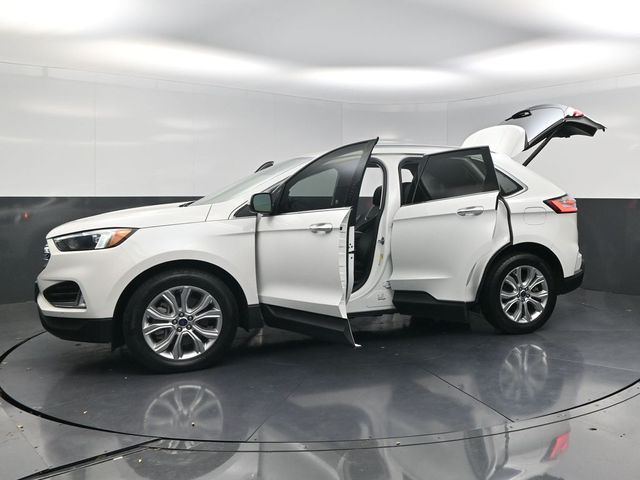2022 Ford Edge Titanium White at DeMontrond Auto Country
