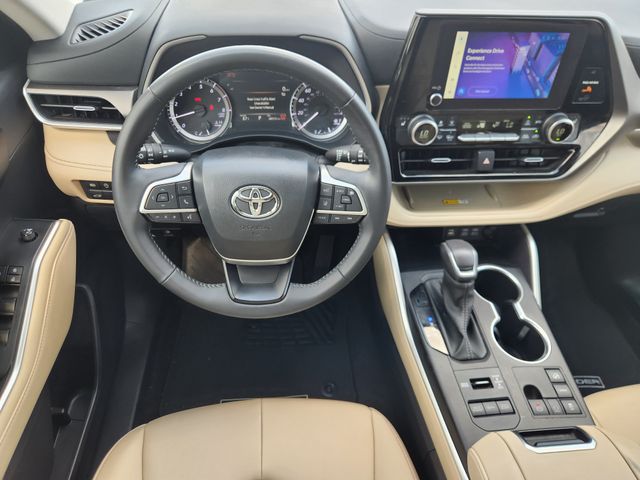 2024 Toyota Highlander XLE Beige at Monument Chevrolet