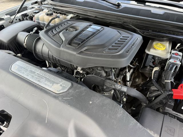 2024 Jeep Wagoneer Series II White at River Oaks CDJR