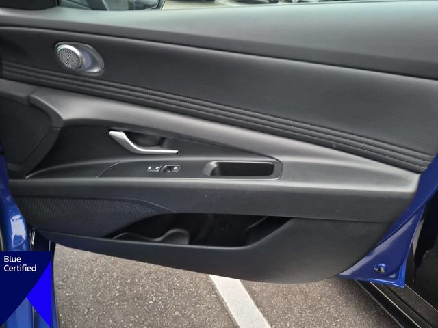 Used 2025 Blue Hyundai SEL Convenience image 34