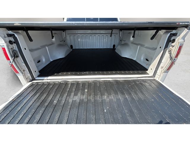 Used 2011 White Ford Platinum image 35