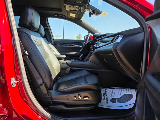 2023 Cadillac XT6 AWD Premium Luxury