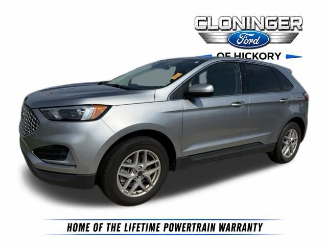 Iconic Silver Metallic 2024 Ford Edge SUV / Crossover All-Wheel Drive 8-Speed Automatic
