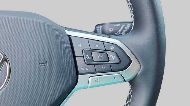 2025 Volkswagen Taos