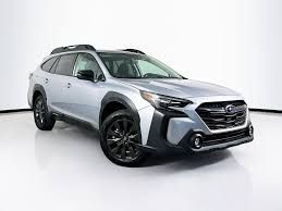 Ice Silver Metallic 2025 Subaru Outback Onyx Edition AWD SUV / Crossover All-Wheel Drive Continuously Variable Transmission