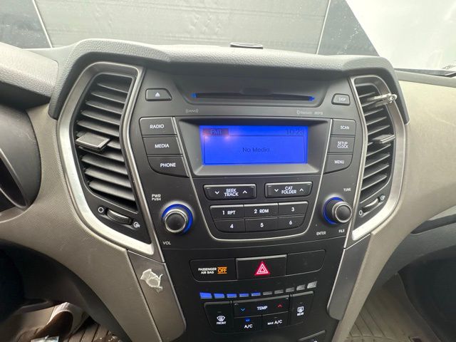2015 Frost White Pearl Hyundai Santa Fe Sport Base FWD SUV