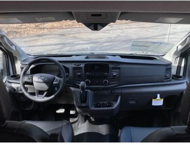2025 Ford Transit 250